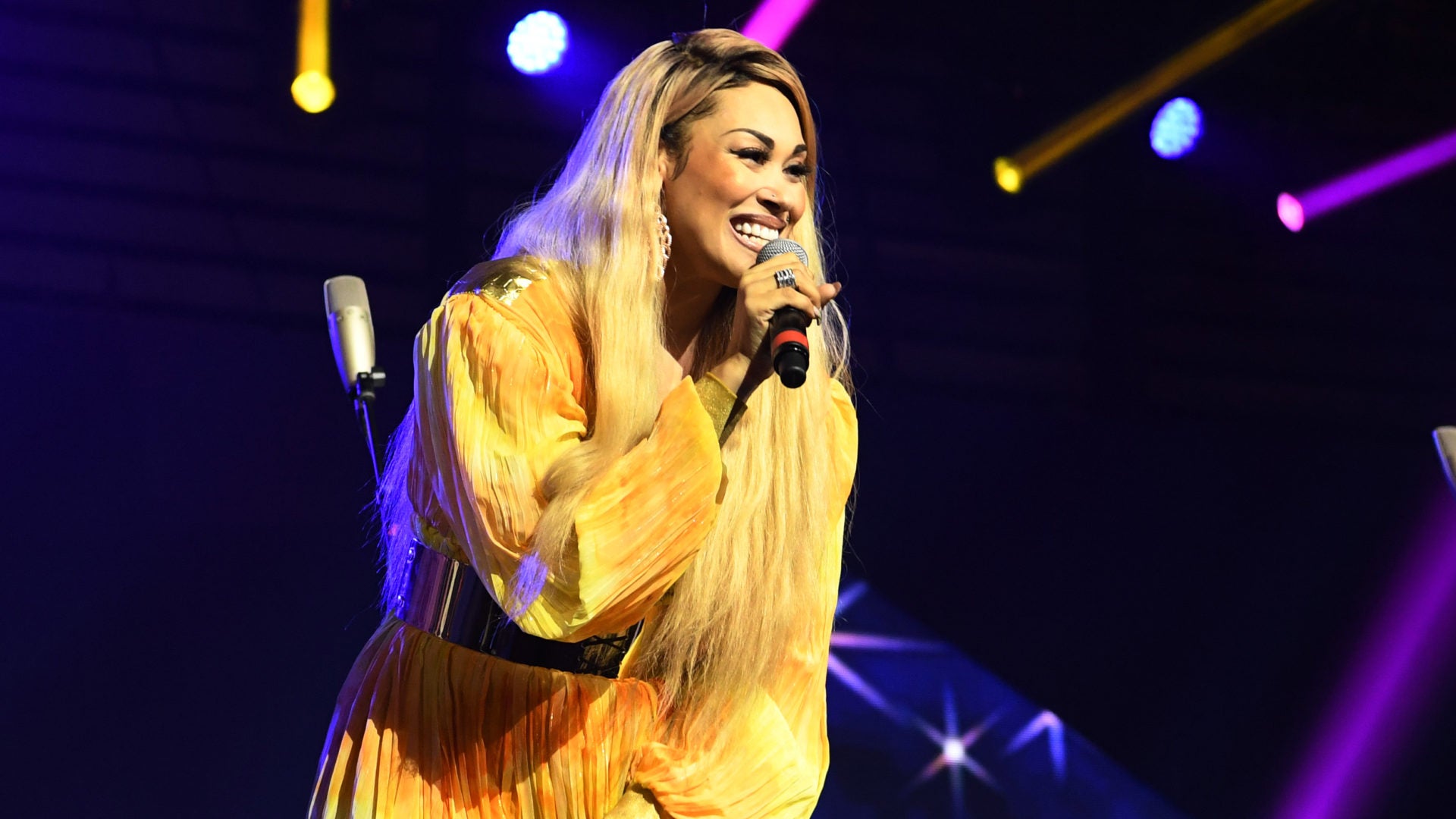 Keke Wyatt Reveals She's Expecting Her 10th Child With A Gorgeous Maternity Shoot