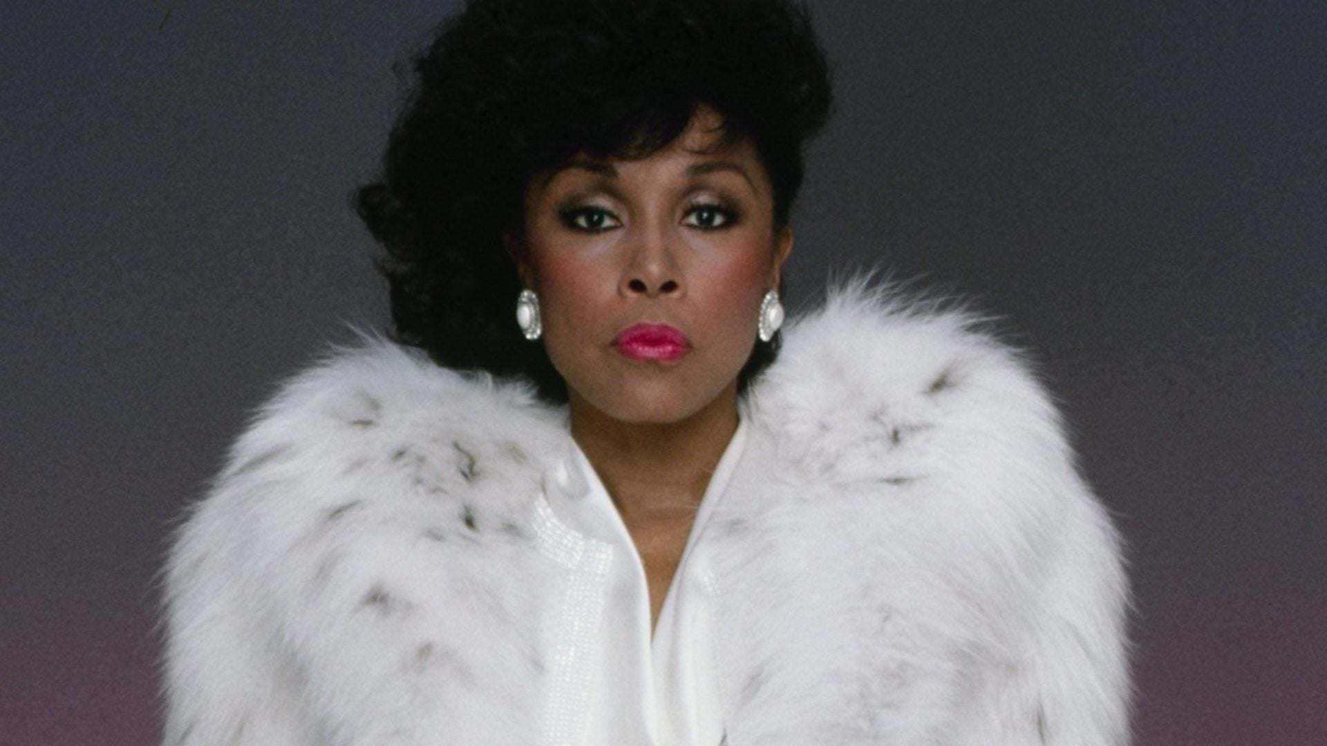 Remember Her Legacy: 15 Of The Best Diahann Carroll Looks