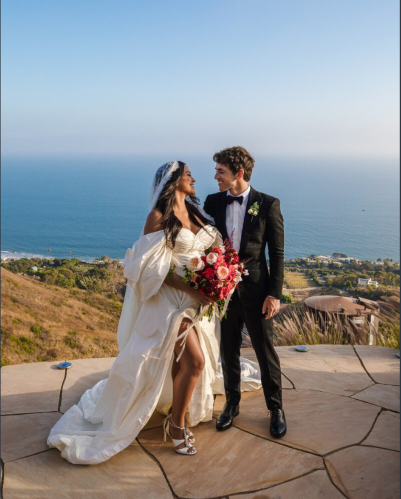 Cassie And Alex Fine Share More Stunning Wedding Photos ...