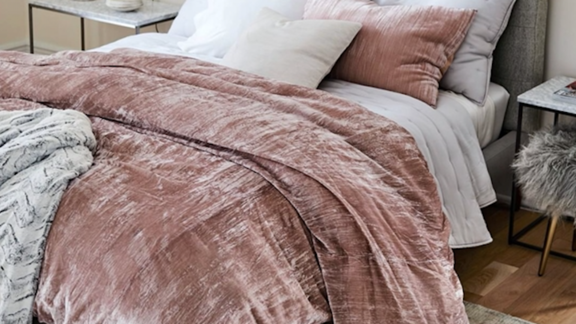 What I Screenshot This Week: Velvety Comforters To Combat The Cold