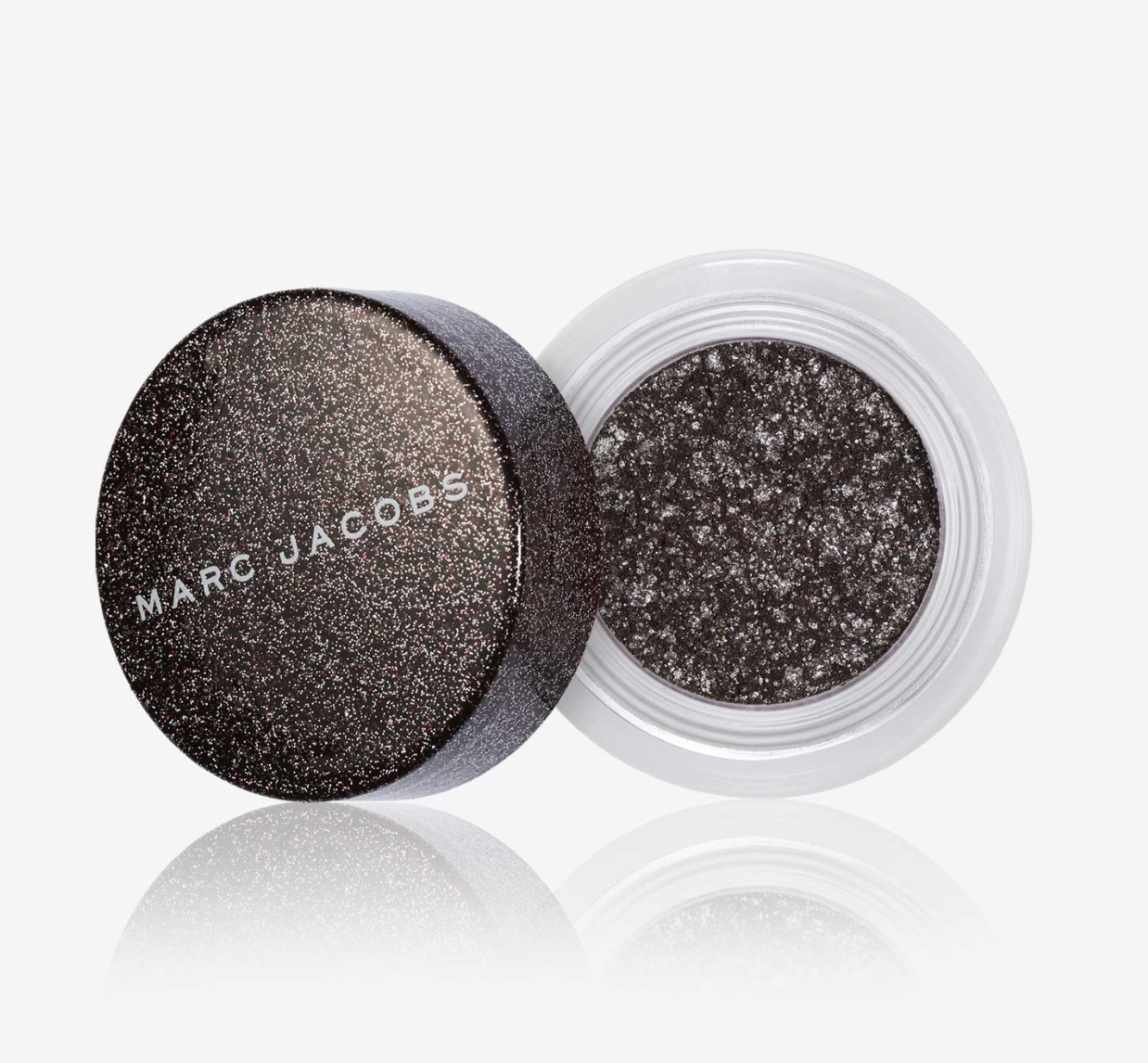 8 New Glitter Eye Shadows To Try Just In Time For New Year's Eve