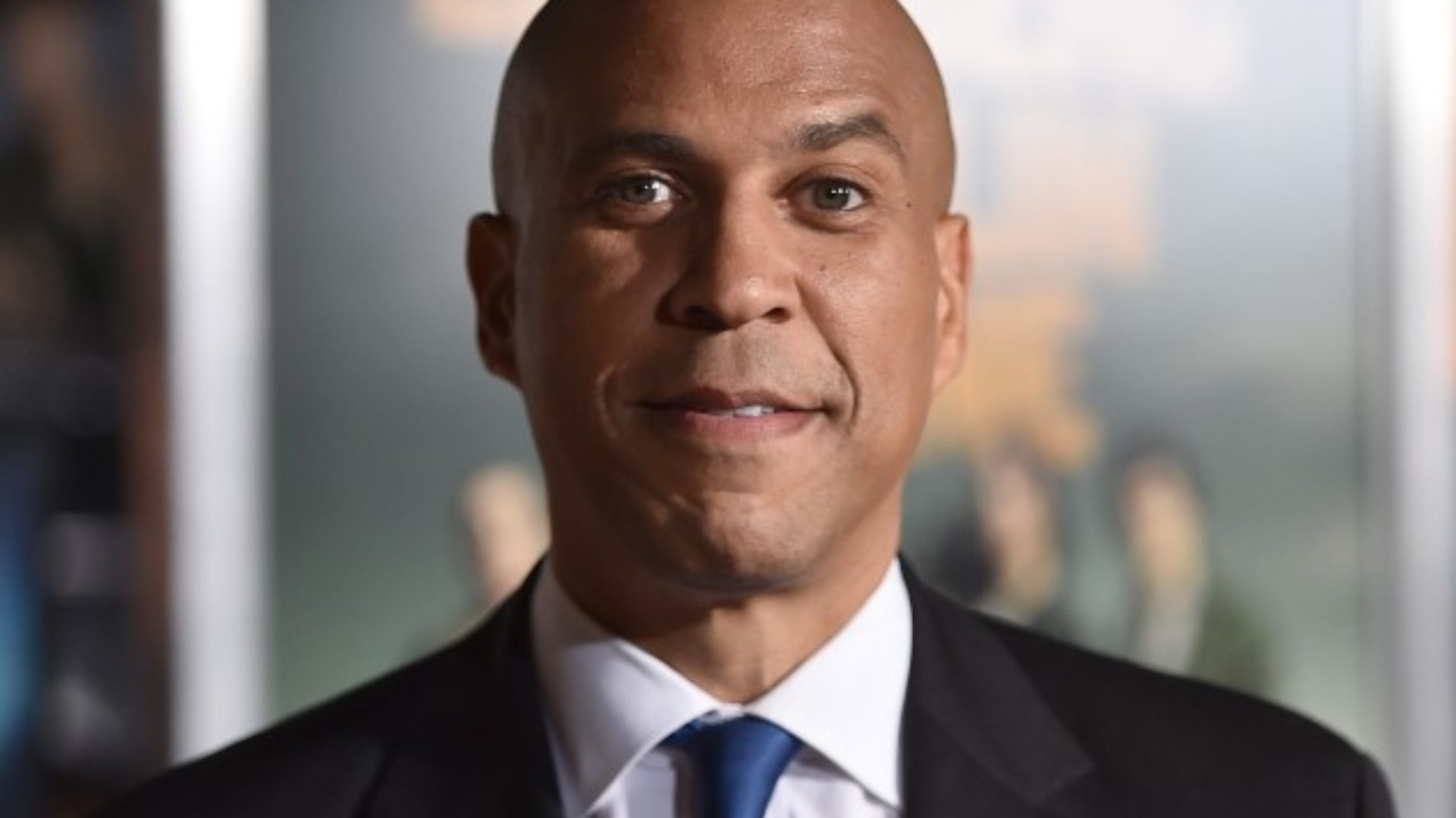 Cory Booker Officially Joins The Fight Against Hair Discrimination