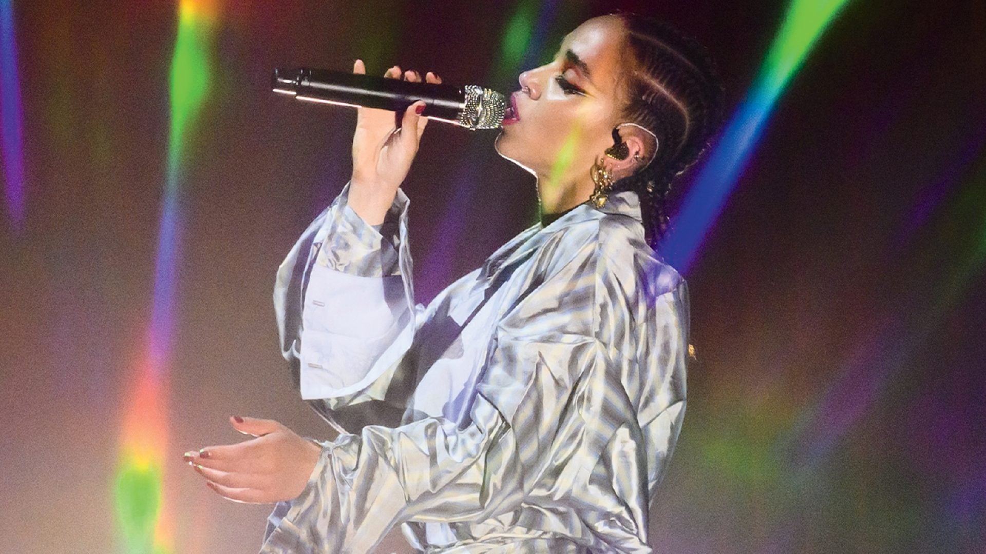 We're Breaking Down FKA Twigs Eclectic Style