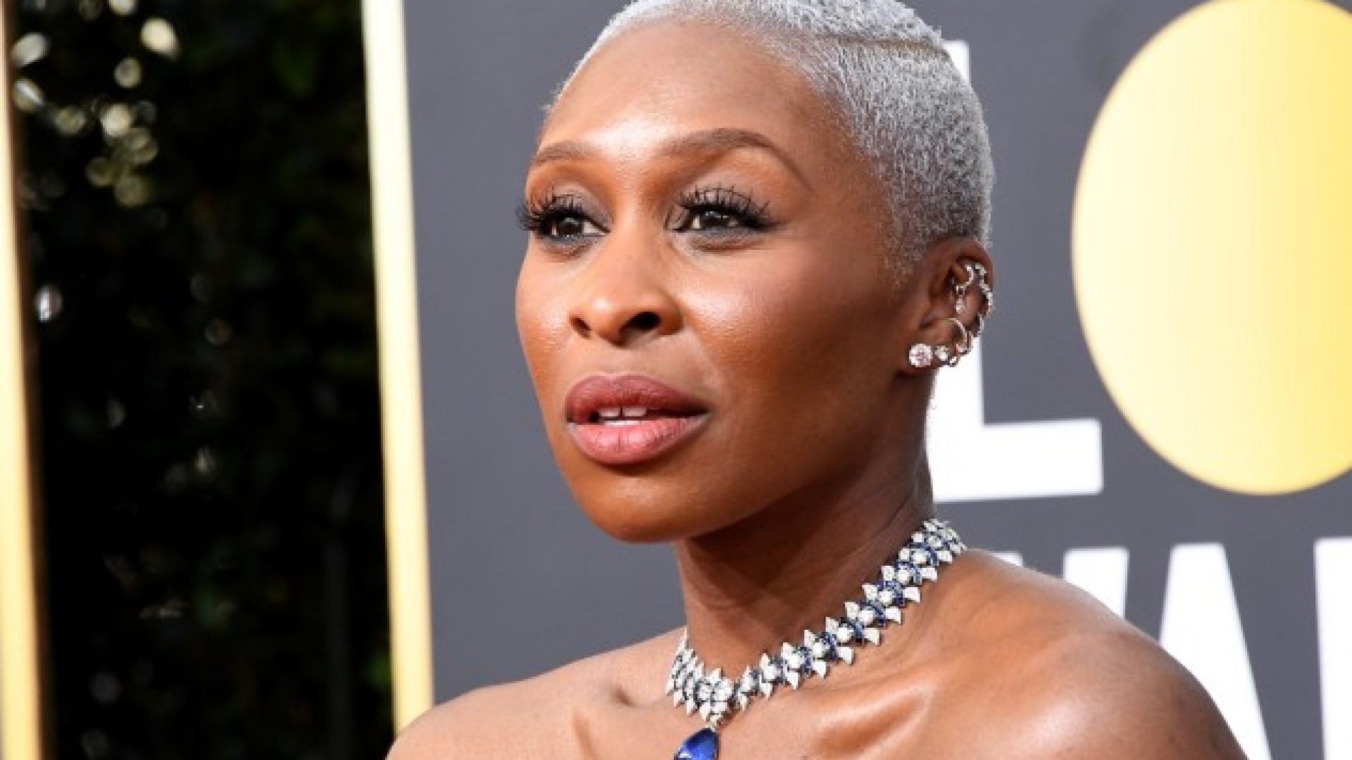 Get Cynthia Erivo's Tinted Golden Globes Pixie Without Damaging Your Hair