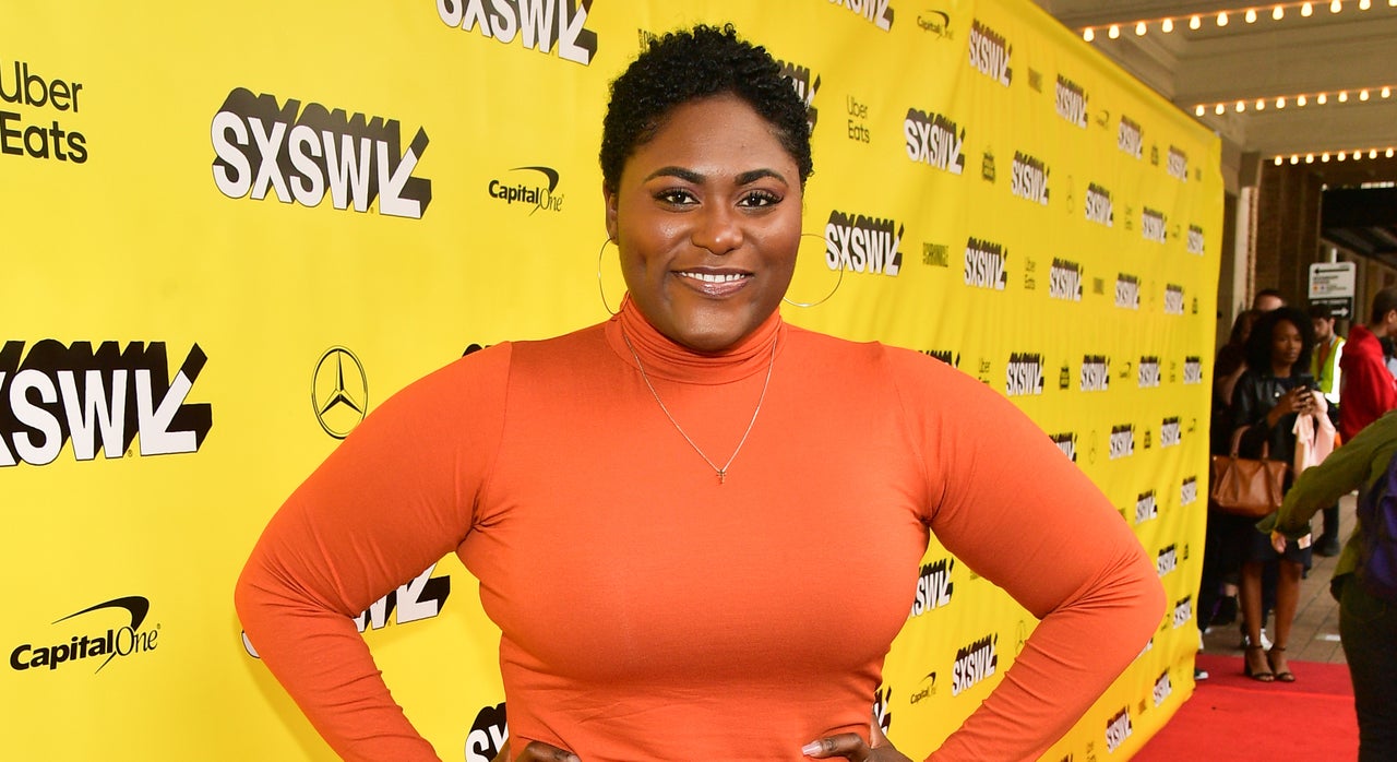 Orange Is The New Black's Danielle Brooks gives partner contractions  simulator