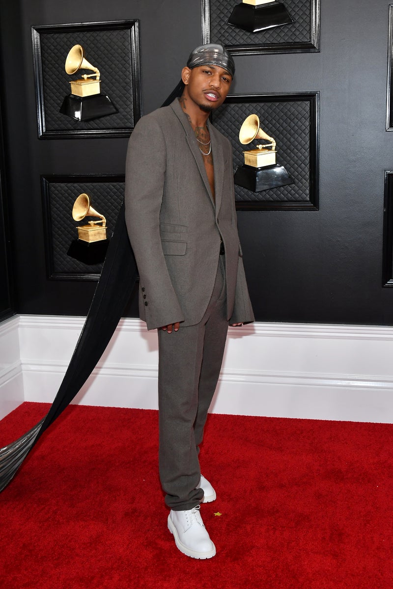 Guapdad 4000 Attends The Grammys In A 10-Foot-Long Durag - Essence