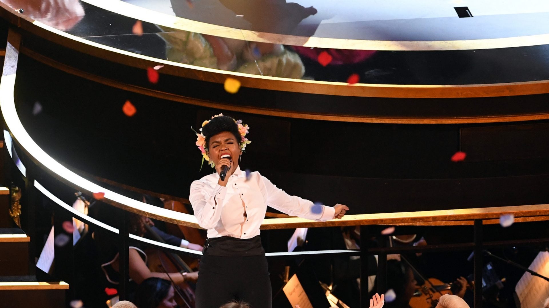 Janelle Monáe Opened The Oscars With A Show-Stopping Homage To The Year's Best Films