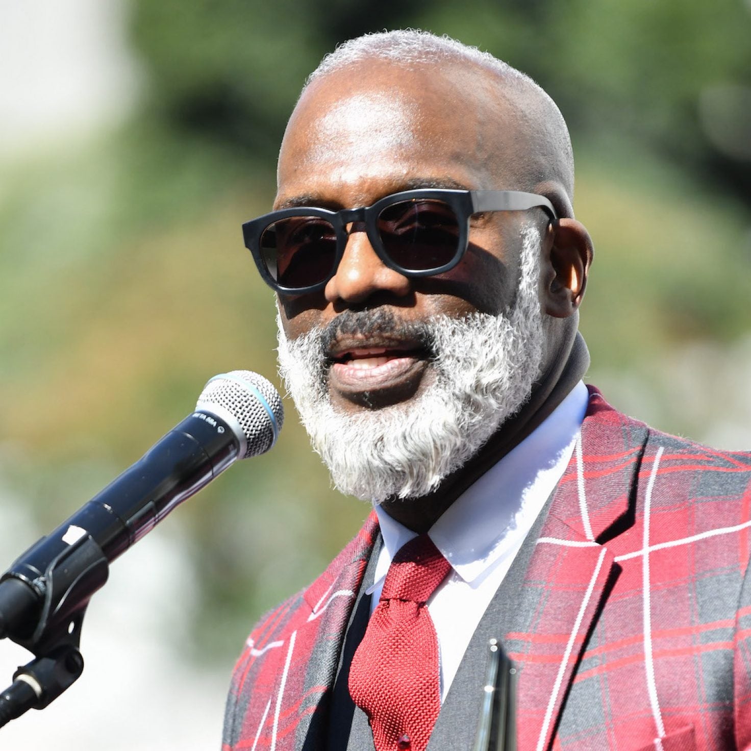 Bebe Winans Reveals He His Mother And Brother Contracted Covid 19 Essence