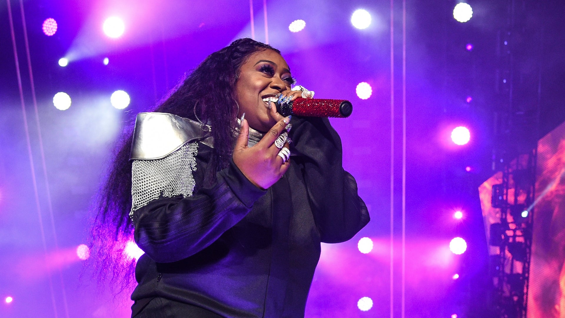 Missy Elliott's New Haircut Looks Like It Came Straight From The '90s ...