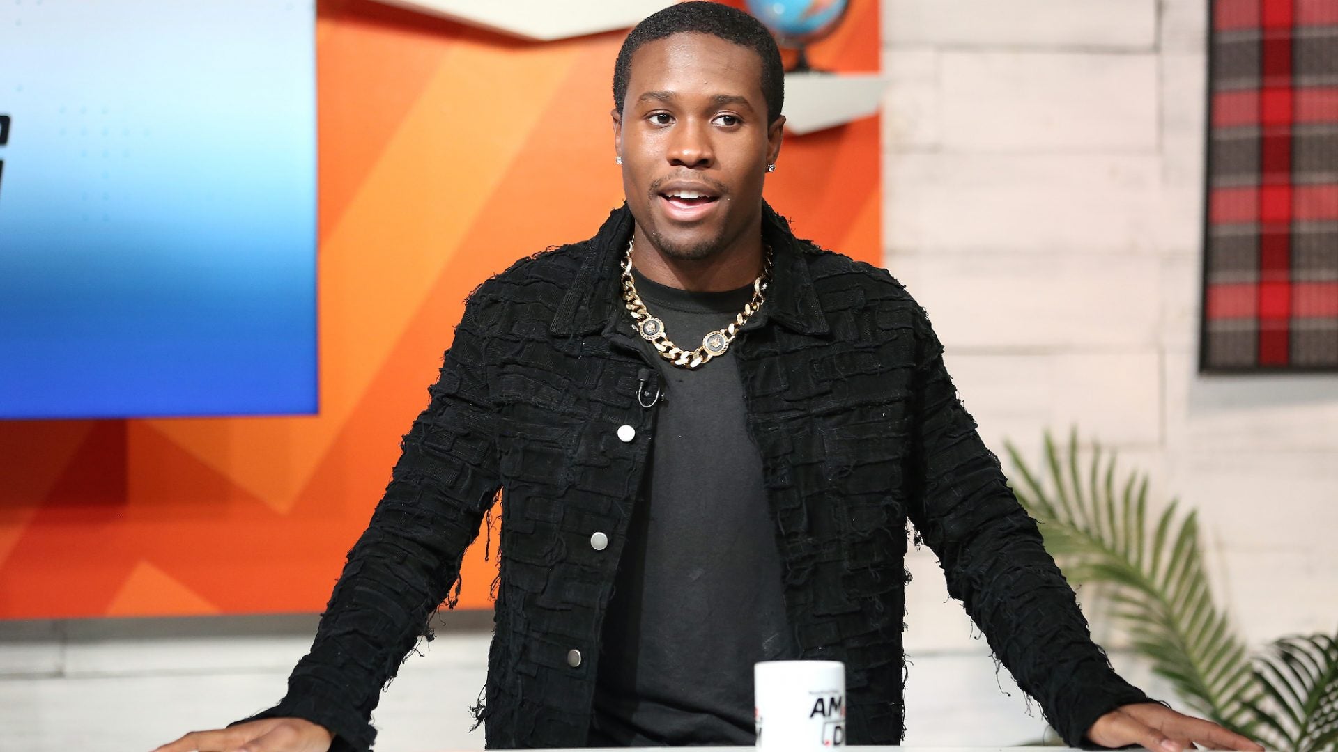 Next photo of Shameik Moore