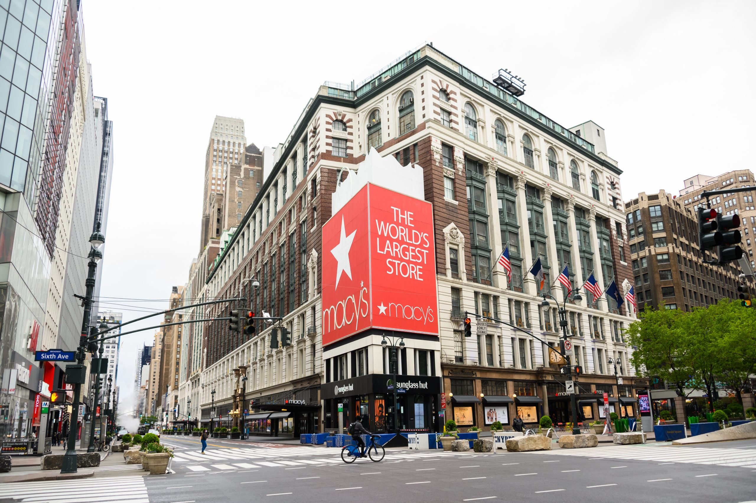 Macy's Unveils Plans To Open All 775 Stores Within The Next 8 Weeks