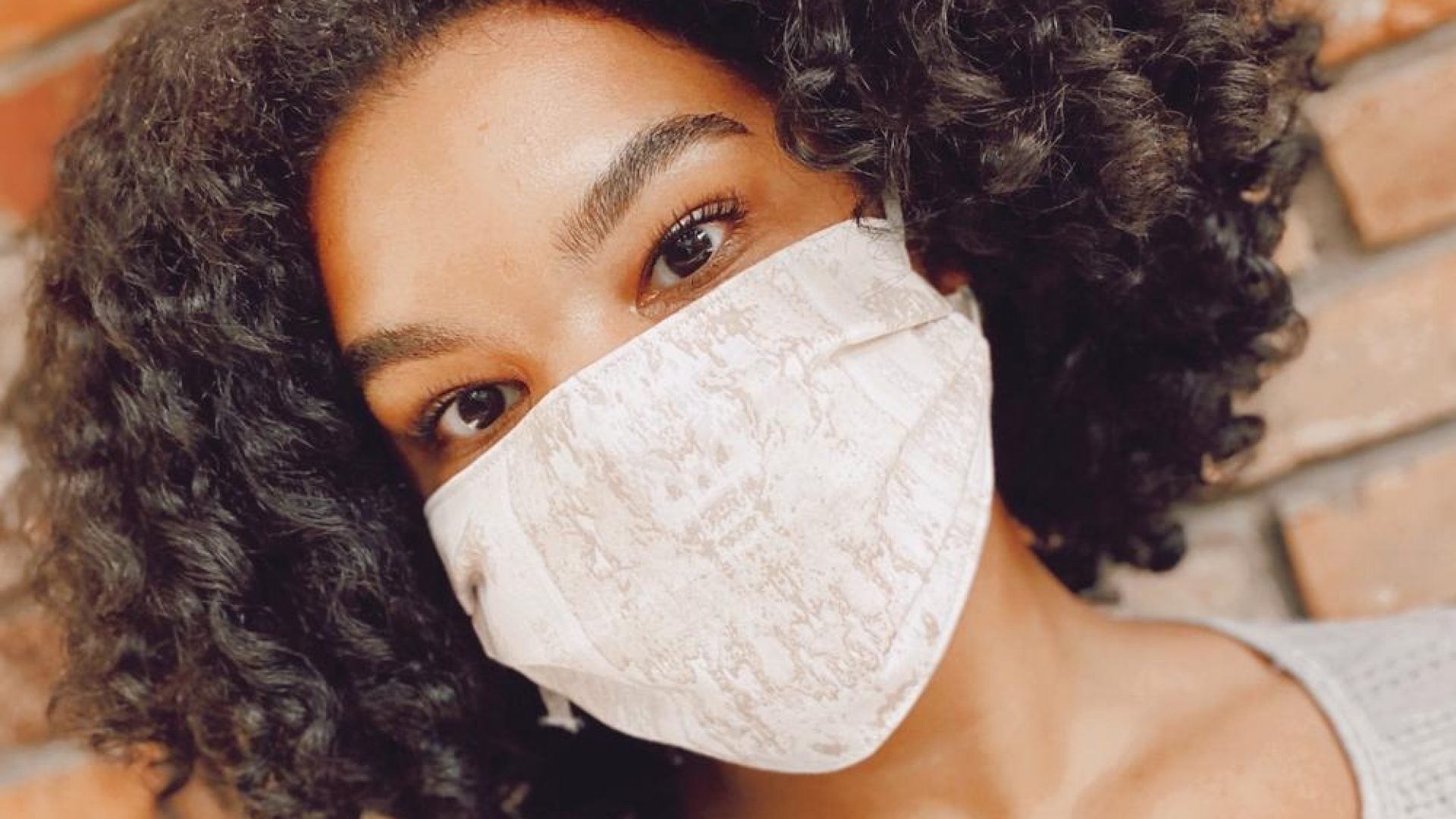 These Face Masks Are Stylish and Ideal For Traveling