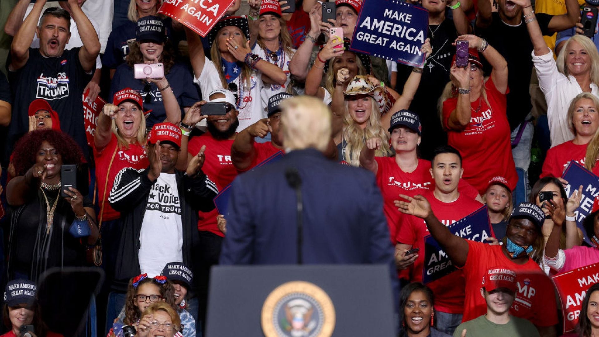 Study Links Trump Rallies To 30,000 COVID-19 Cases, 700 Deaths