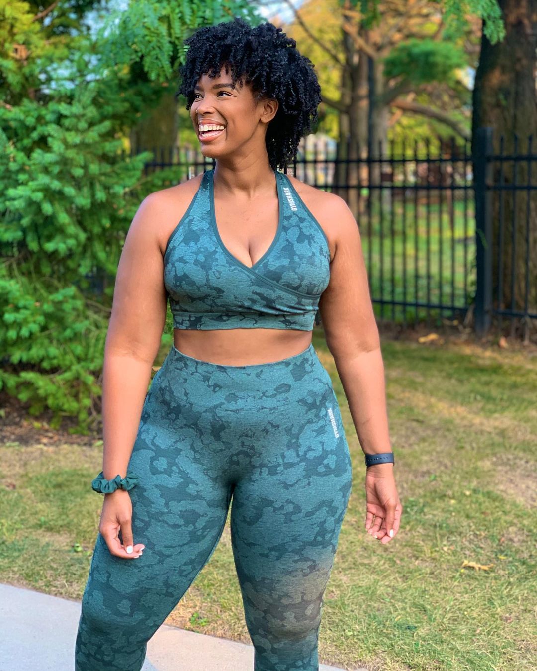 5 fitness influencers to follow for home workout inspo