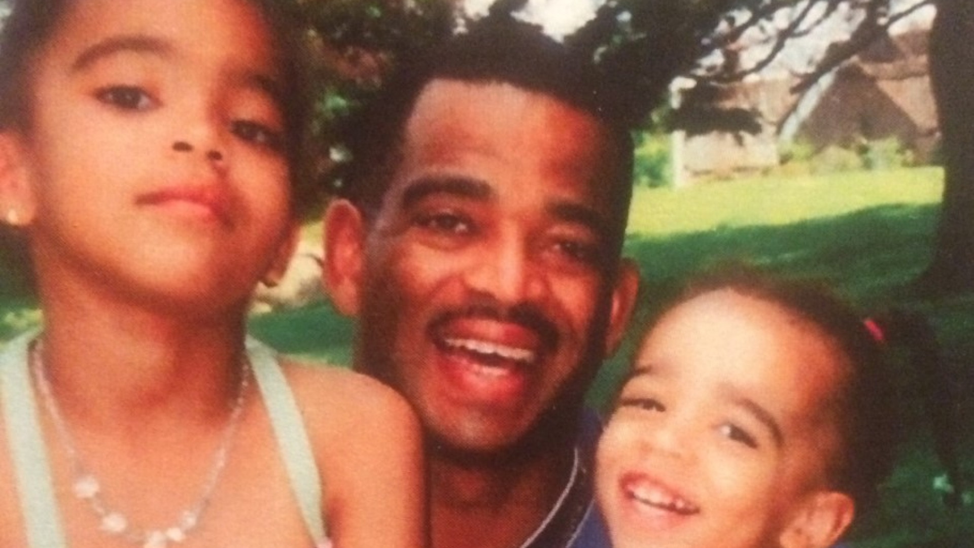 On The Anniversary of Stuart Scott’s Death, His Daughters Pay Tribute To His Legacy