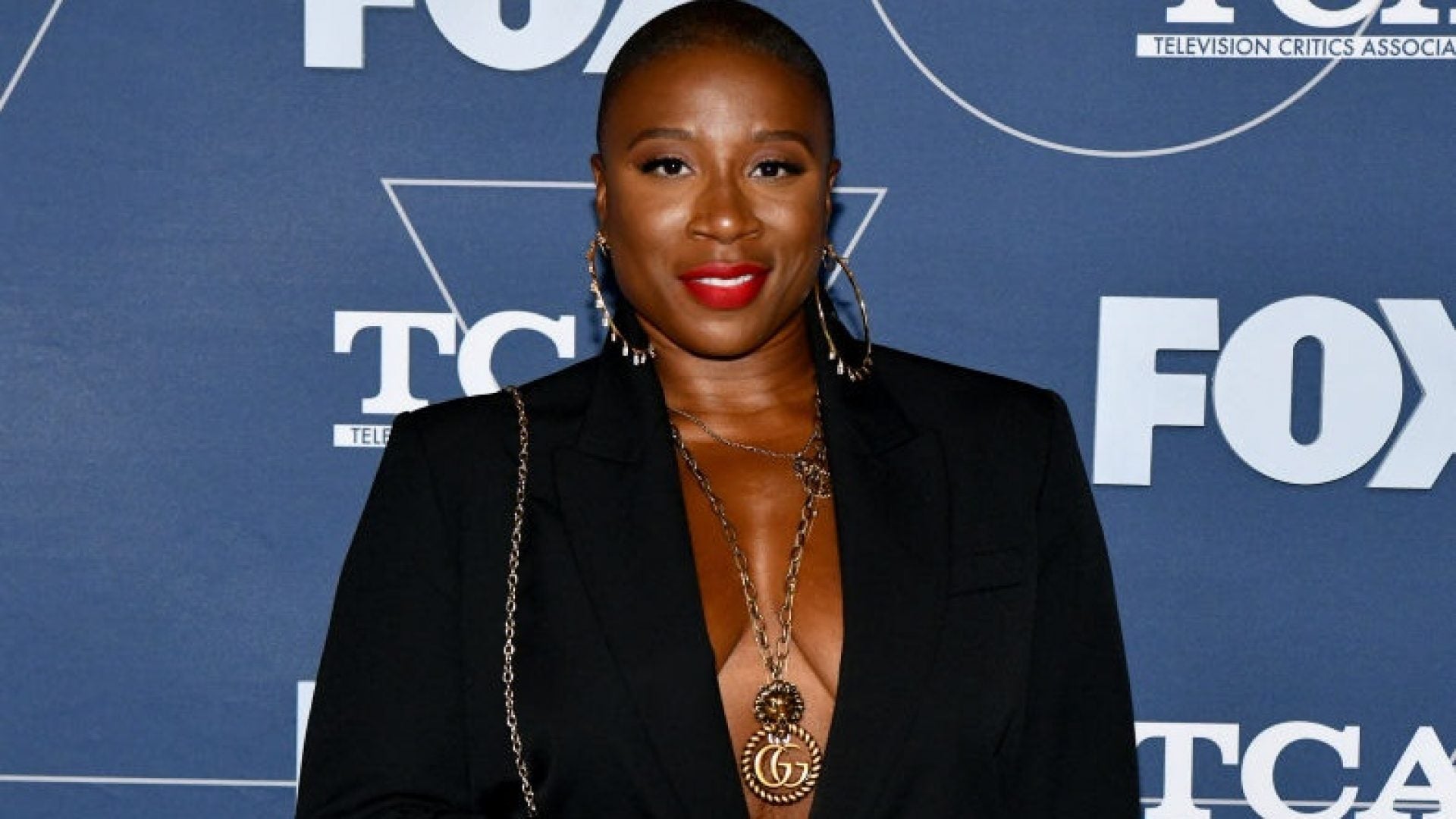 Aisha Hinds Spills The Tea On '9-1-1' And Getting Engaged During The Pandemic