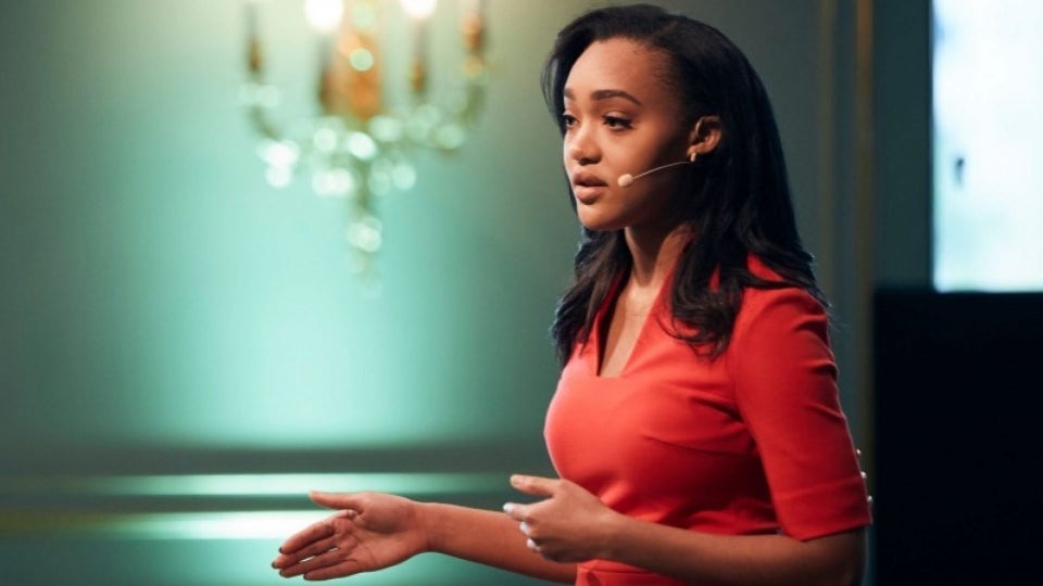 The Youngest Female Trader on Wall Street Reveals The Best Financial Advice She Ever Received