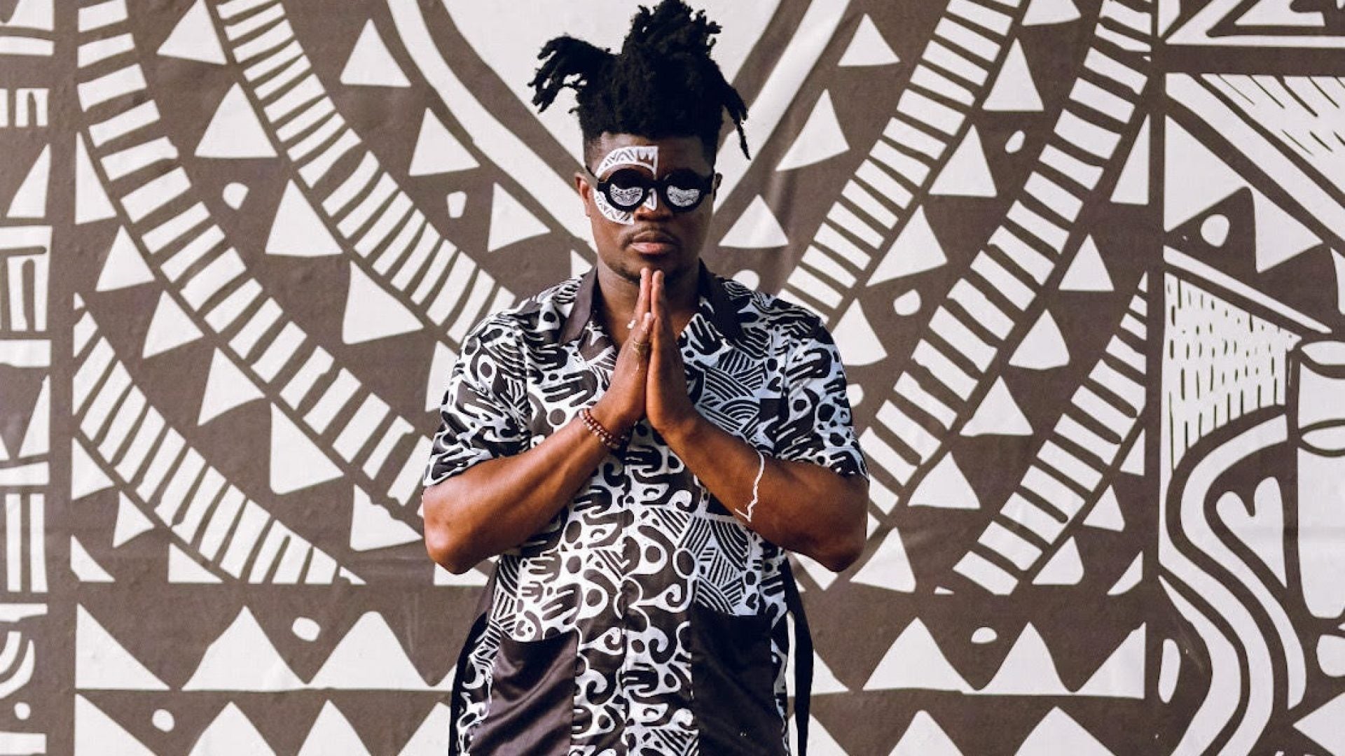 Laolu NYC Uses Afromysterics to Raise Awareness for Malaria