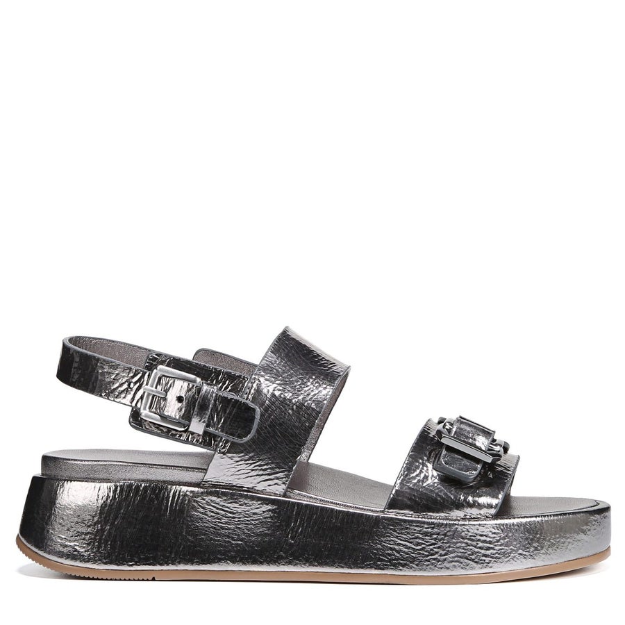 These Are The 6 Best Sandals For Summer 2021