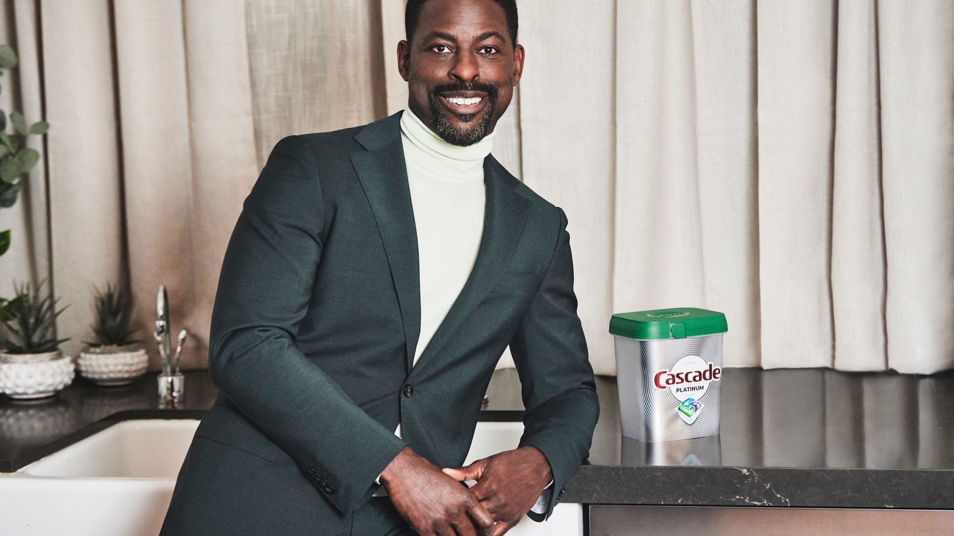 Sterling K. Brown On 'This Is Us' Ending and Shifting The Narrative About Black Fatherhood