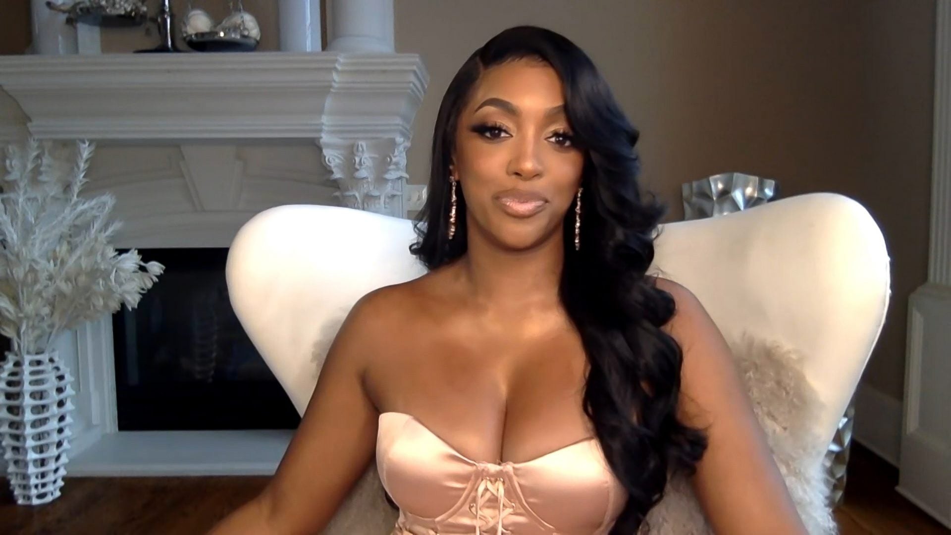 Porsha Williams Responds To Those Pregnancy Rumors With A Skintight Jumpsuit