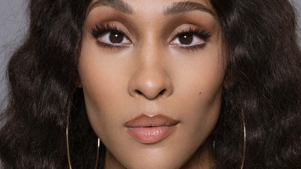 Mj Rodriguez On Transitioning Out Of Pose With New Comedy The Sky Is Literally Limitless Essence
