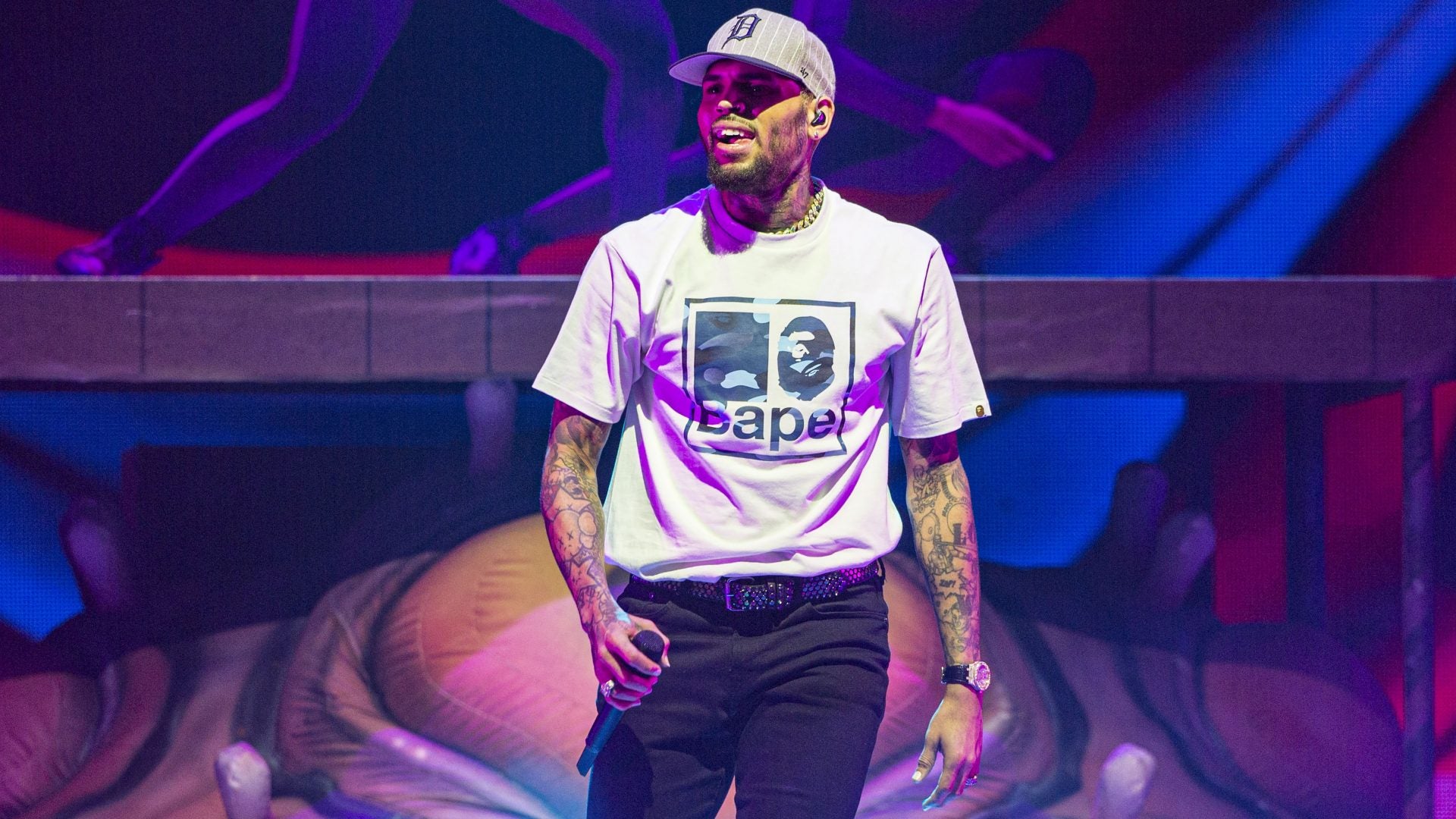 Chris Brown Reportedly Accused Of Battery Against Los Angeles Woman