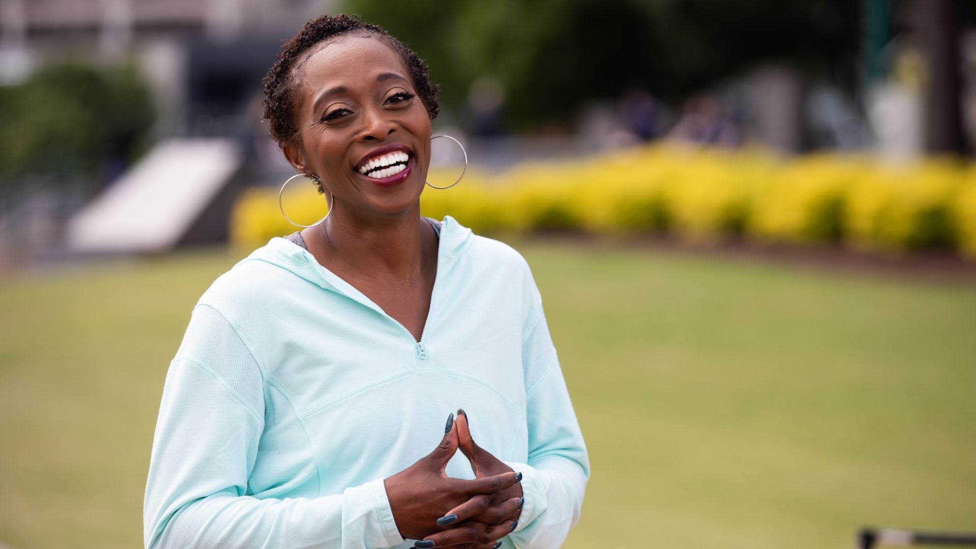 Olympic Legend Gail Devers' Signature Nails Were Stylish — And A Sign She Had Control Of Her Graves' Disease