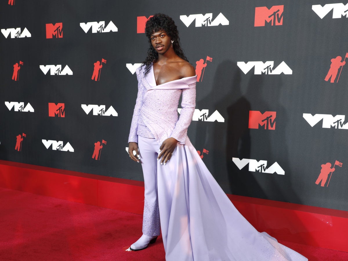 Lil Nas X Wore Versace For The 2021 Mtv Vmas 