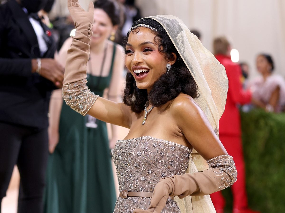 Yara Shahidi Paid Homage To Josephine Baker In Met Gala Look