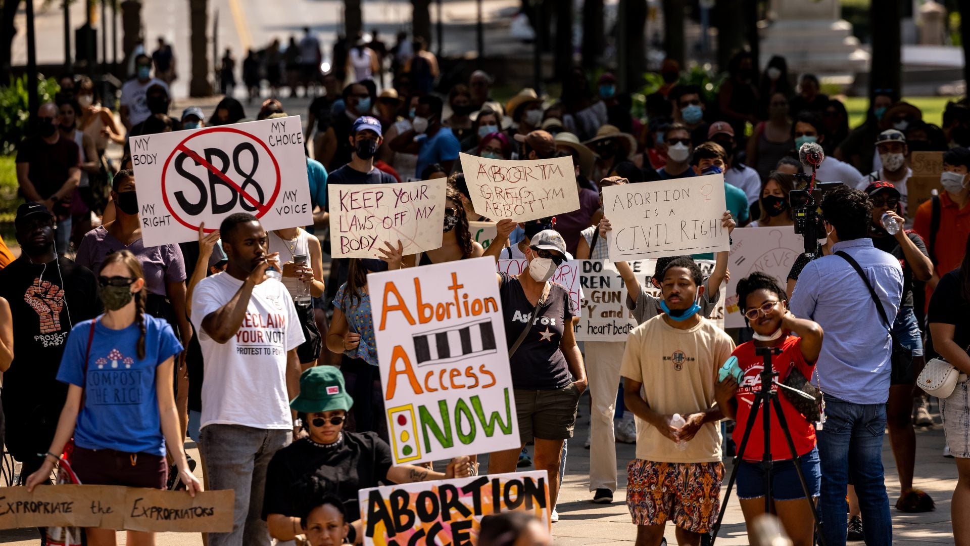 U.S. Supreme Court Considers Taking up Case Challenging Texas’ Abortion Ban