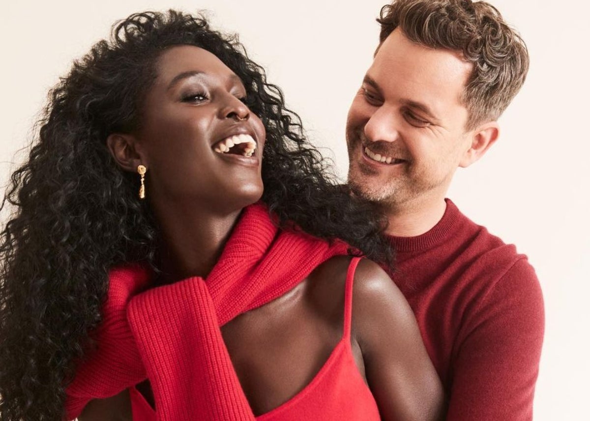 Must Read: Glamour Announces 2021 Women of the Year, Jodie Turner-Smith and  Joshua Jackson Star in J.Crew's Holiday Campaign - Fashionista