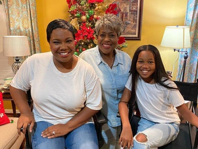 Kellie S. Williams Reunites With TV Mom On Set Of Daughter's New Film ...