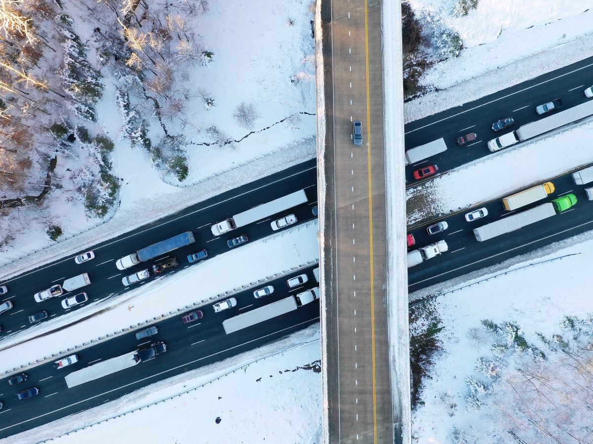 I-95 Reopens After Snowstorm Leaves Hundreds Of Drivers Stranded For More Than 24 Hours