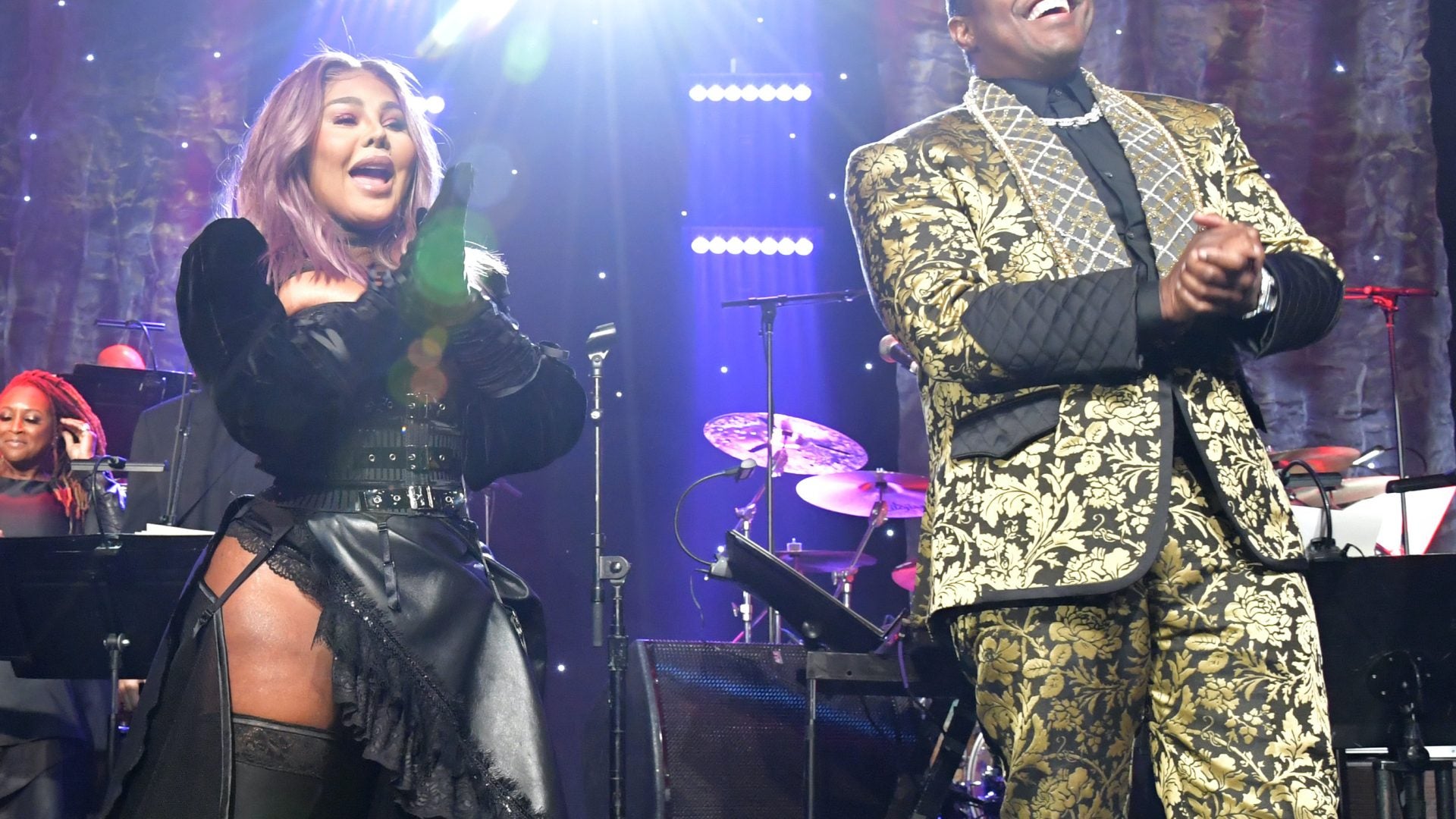 Lil Kim, Mase, Ja Rule And More To Hit The Stage With DJ Cassidy for Live 'Pass The Mic' Concert