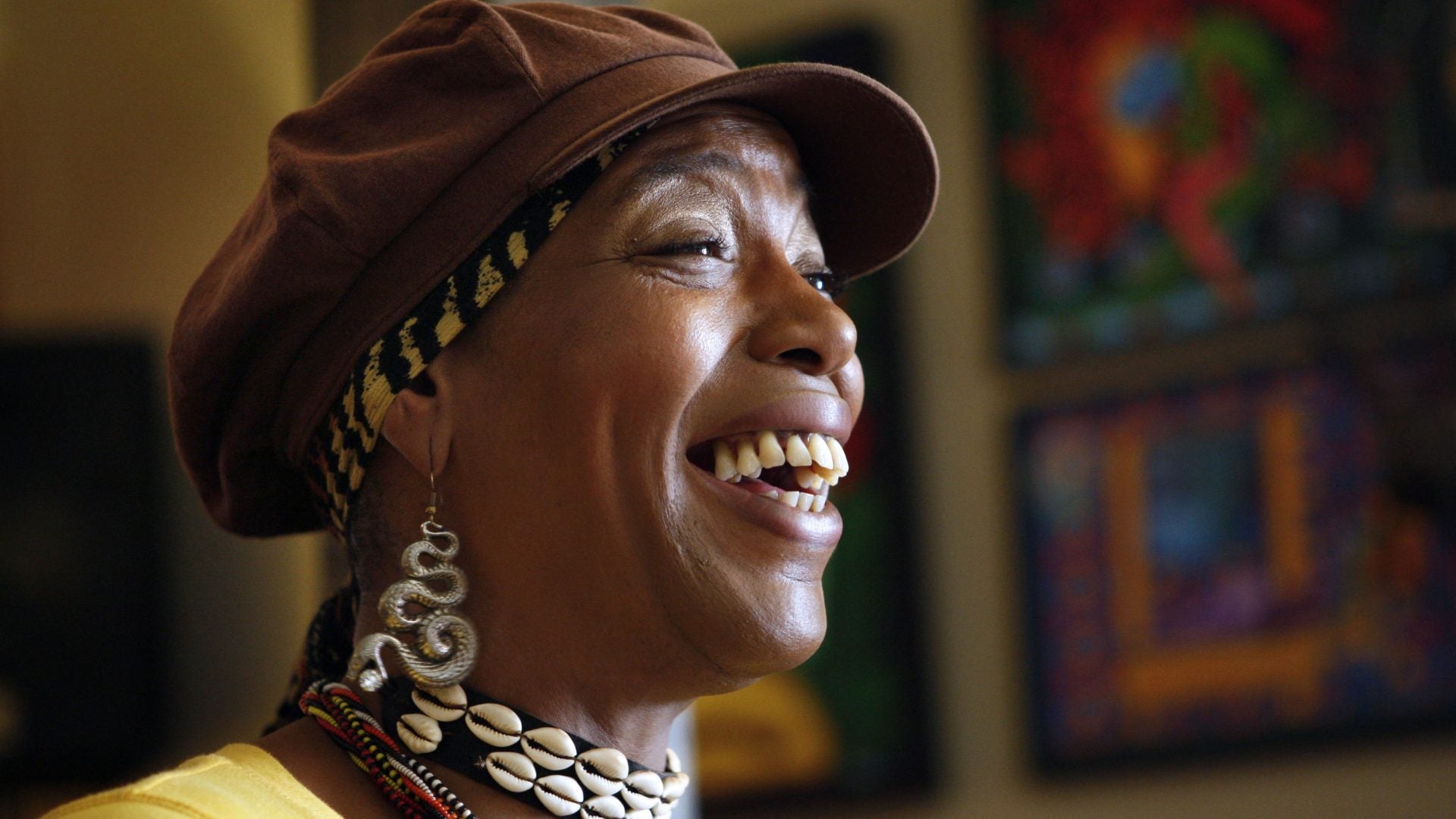 A Documentary About '90s TV Psychic Miss Cleo Is In Production