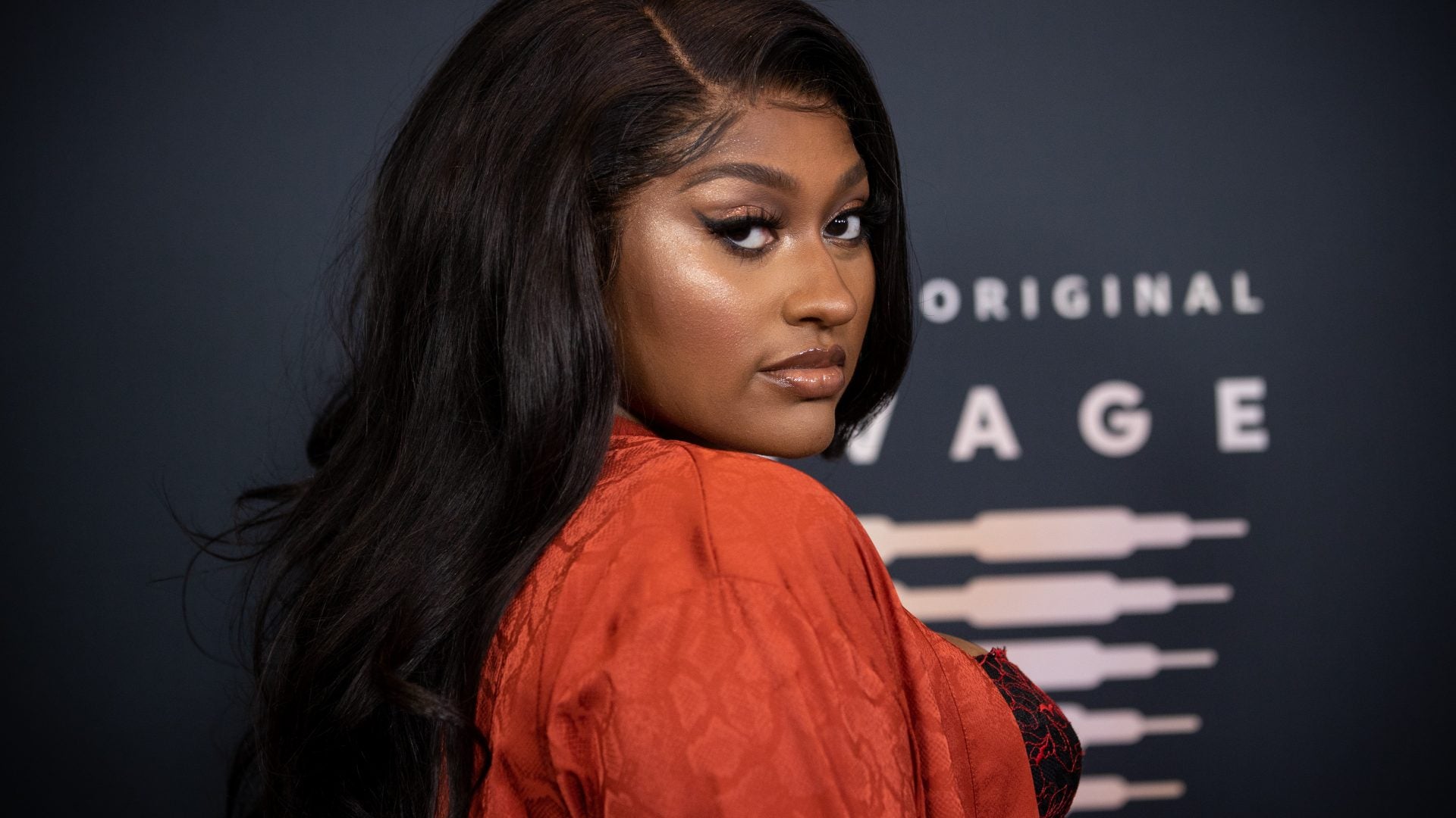 Jazmine Sullivan Tests Positive For COVID-19, 'Heaux Tales' Tour Postponed