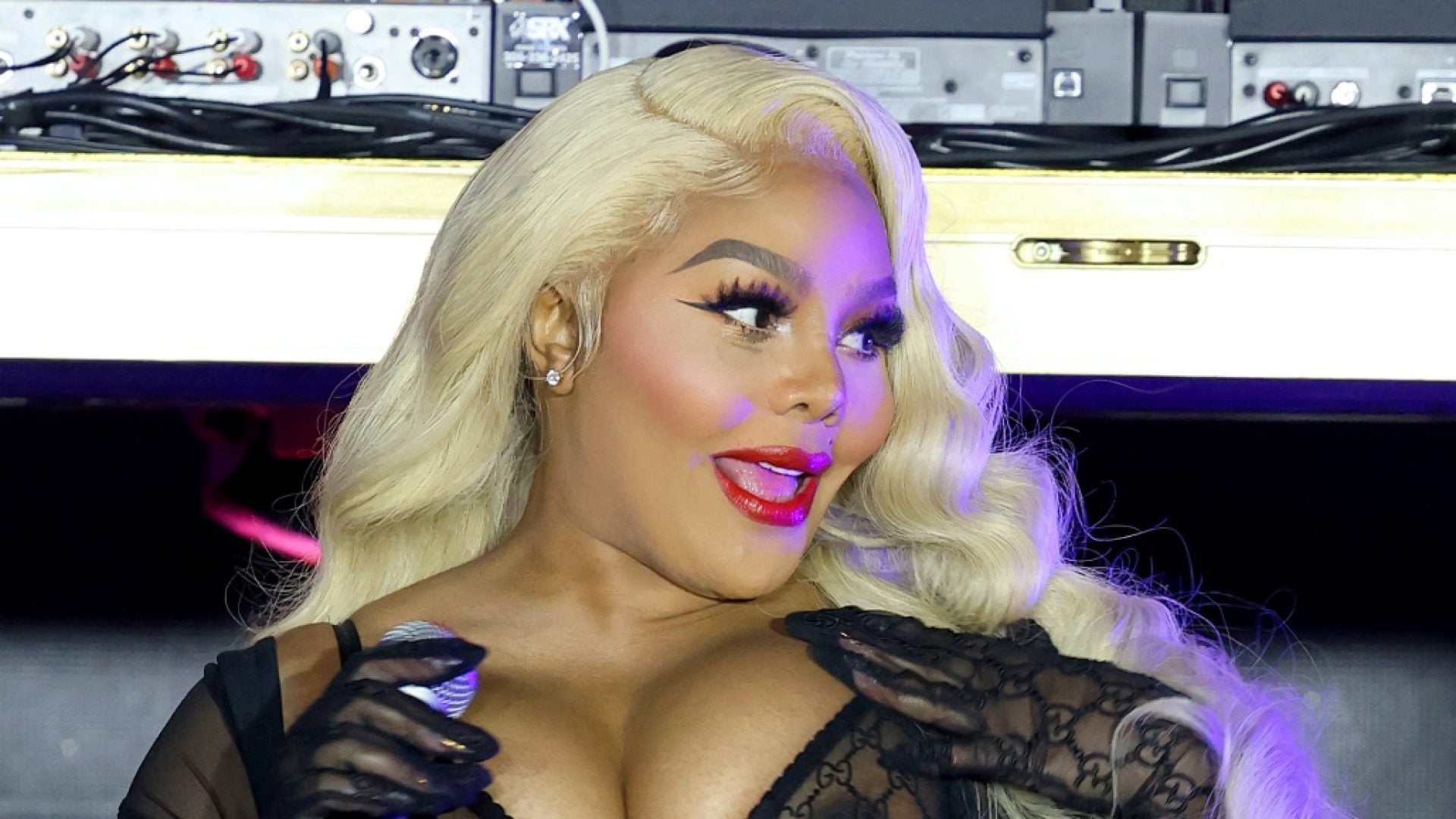 Lil’ Kim Sizzles In Savage X Fenty Lingerie And Fans Have A Big Crush