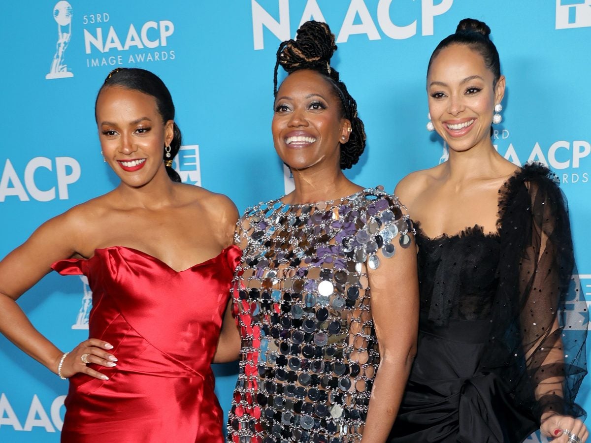 Black Hollywood Shines On The Red Carpet At The 2022 NAACP Image Awards