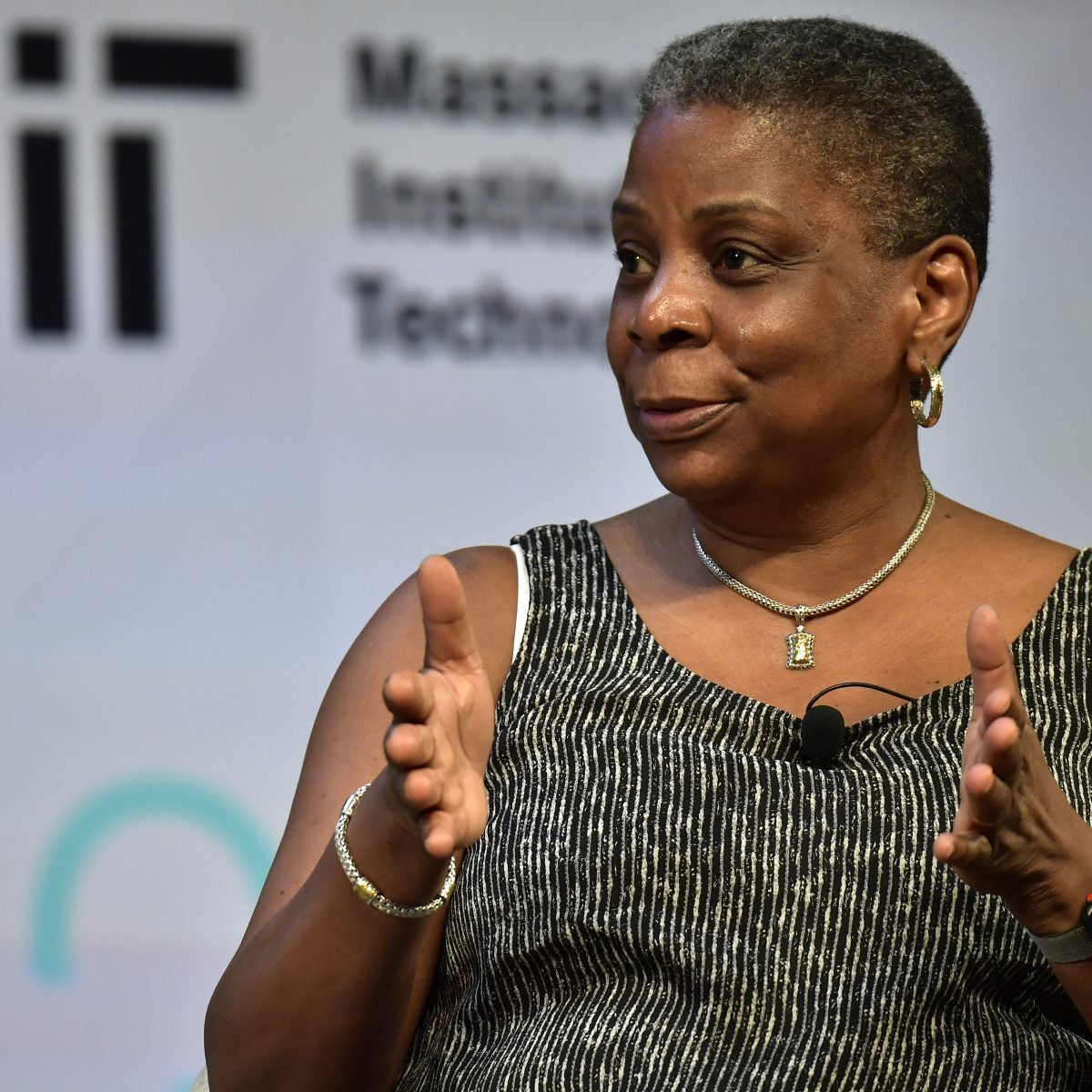 First Black Woman Fortune 500 CEO Says ‘Being The Minority’ Can Be A Career Advantage