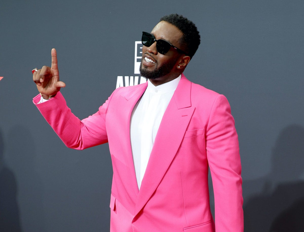 Diddy Receives Lifetime Achievement BET Awards 2022 - Essence | Essence