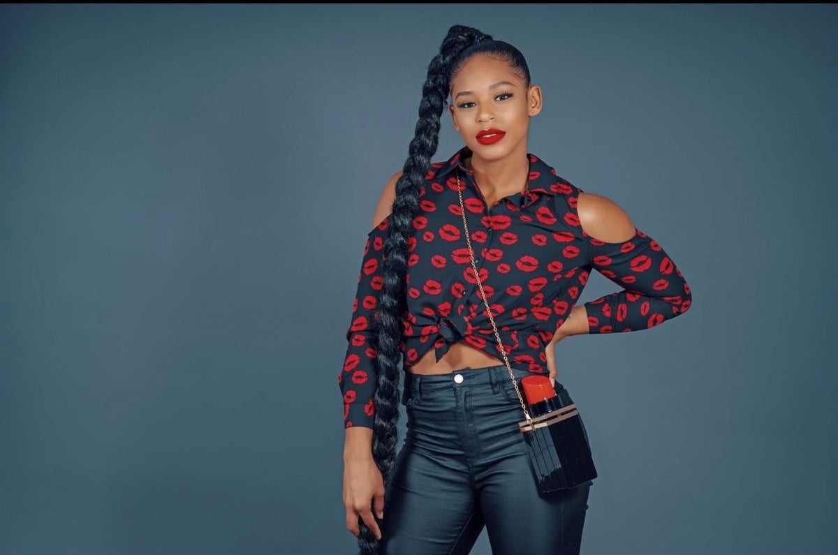 Bianca Belair Continues To Conquer Obstacles Both Inside And Outside The  Ring - Essence | Essence