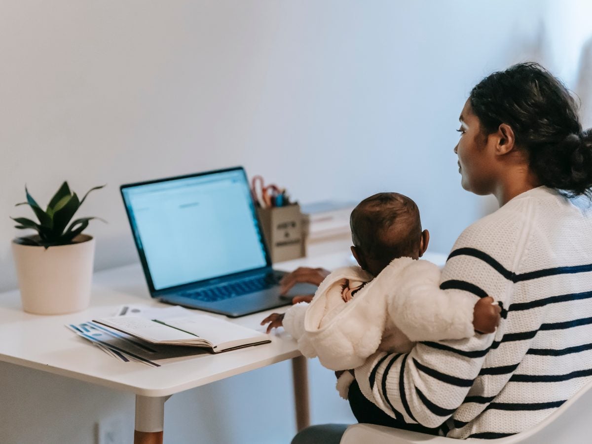 Report: Mothering While Working Makes Life Significantly Harder