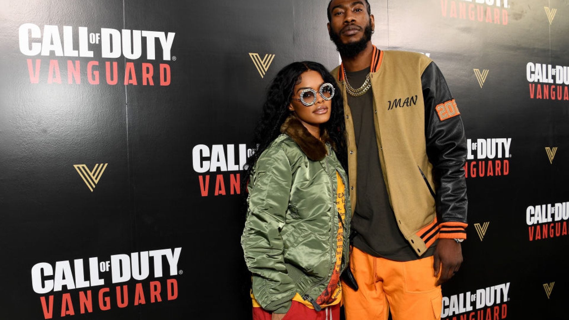 Iman Shumpert Gifts Teyana Taylor A 1979 Corvette Filled With Roses For Their Anniversary