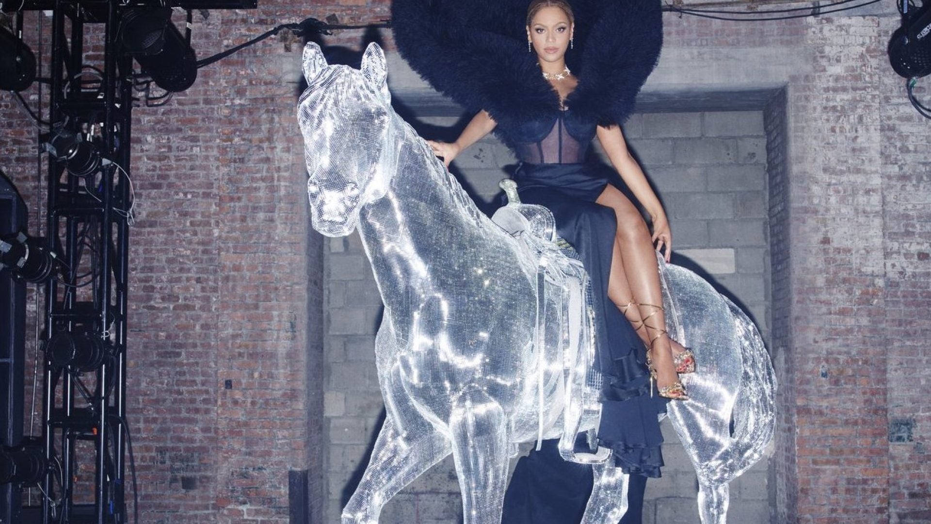 Beyoncé Releases Video For 'Summer Renaissance' As Part Of Tiffany Campaign