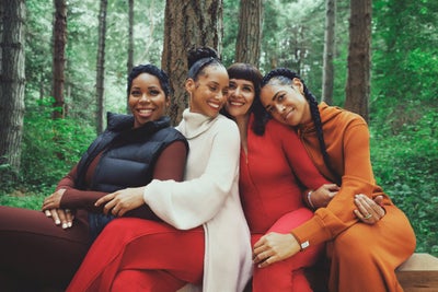 Alicia Keys & Athleta Team Up Again For Holiday Collection