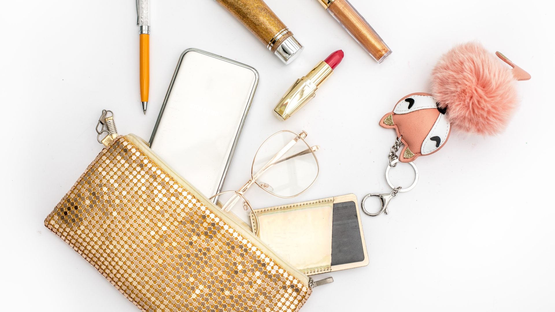 10 Beauty Items That Should Stay In Your Purse At All Times