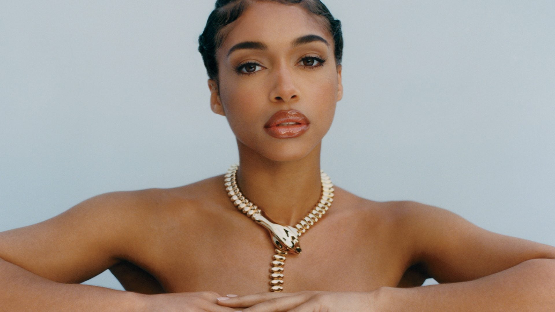 Lori Harvey Loves Herself