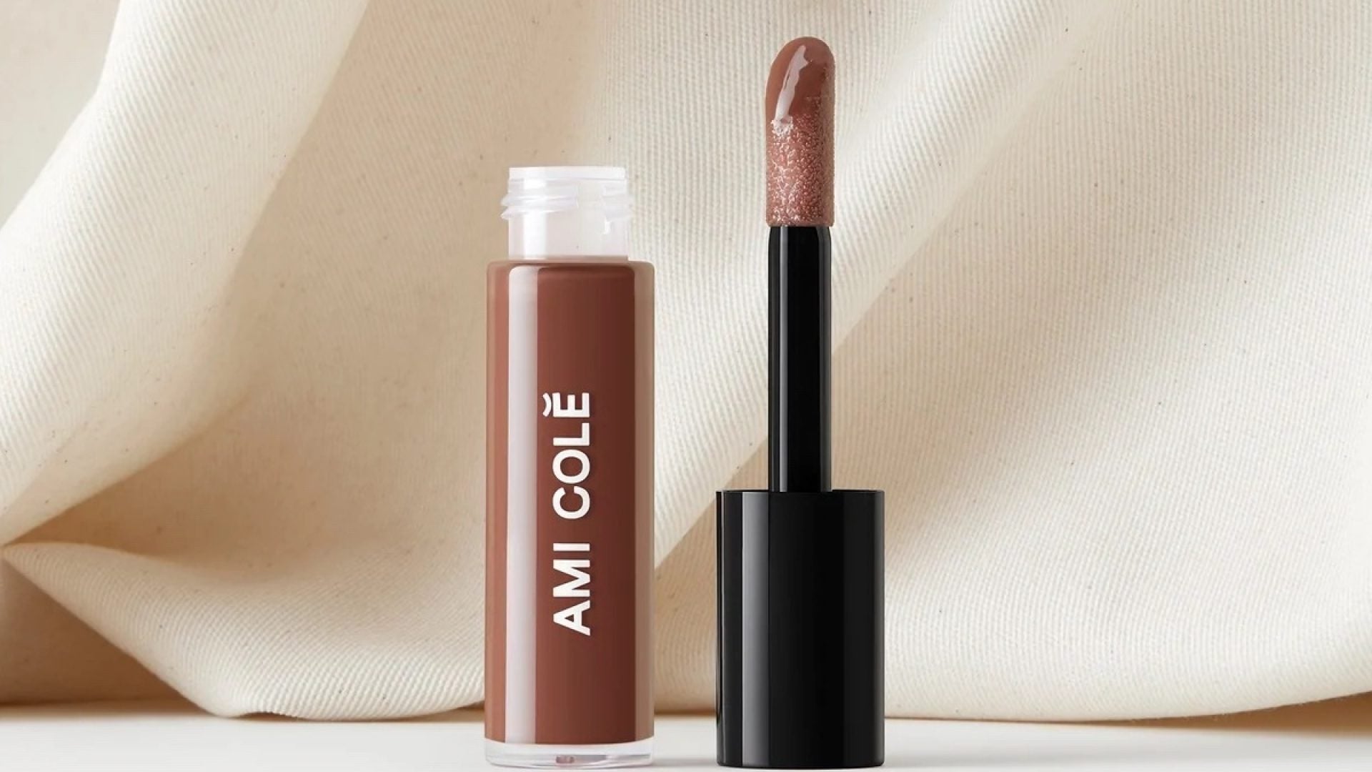 Online Makeup Line Ami Colé Heads To Sephora Shelves
