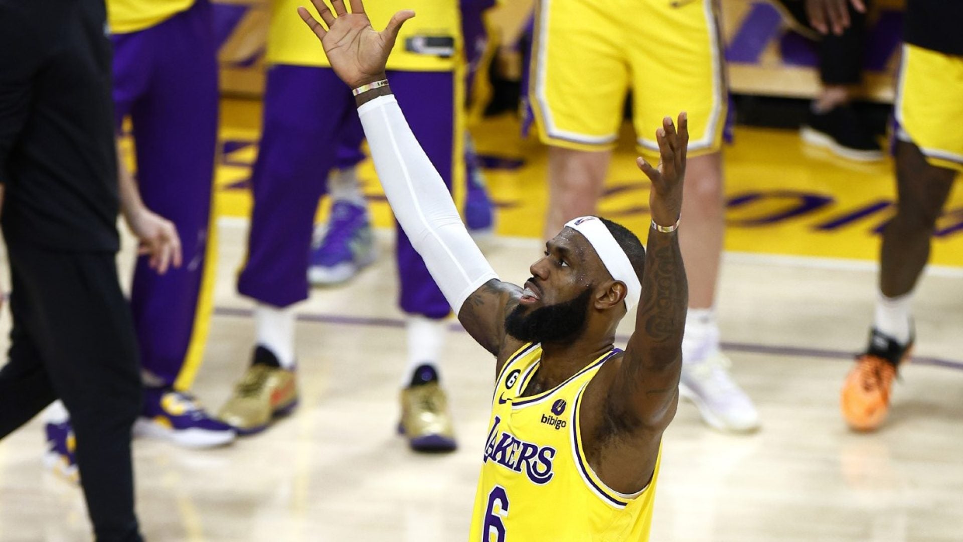 LeBron James Surpasses Kareem Abdul-Jabbar As NBA’s All-Time Scoring Leader